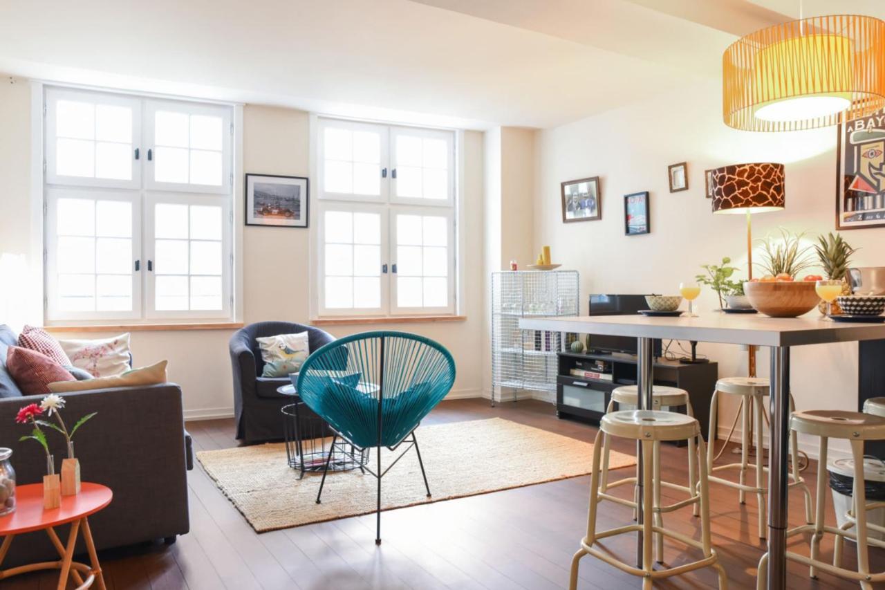Charming Flat In A Calm Street At The Historic Heart Of - Welkeys Apartamento Bayona