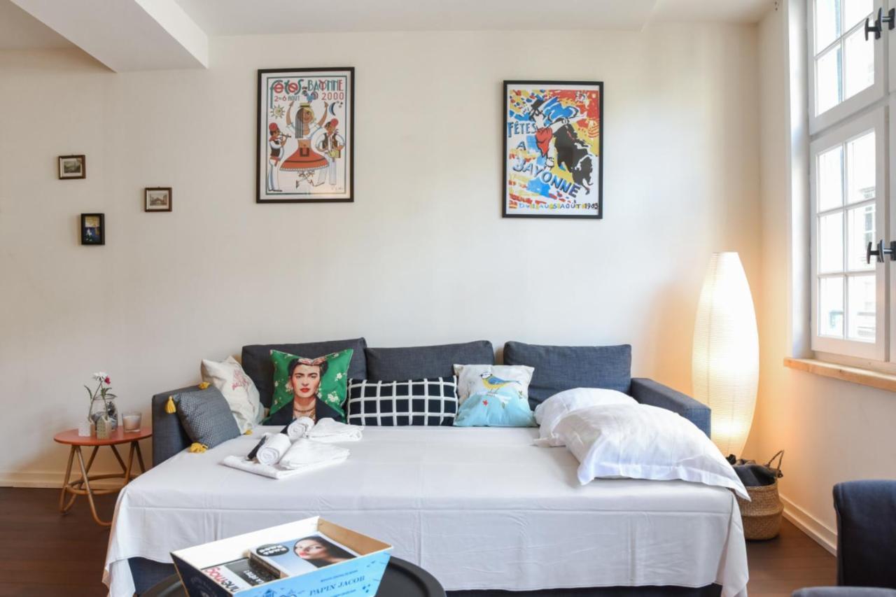 Apartamento Charming Flat In A Calm Street At The Historic Heart Of - Welkeys *